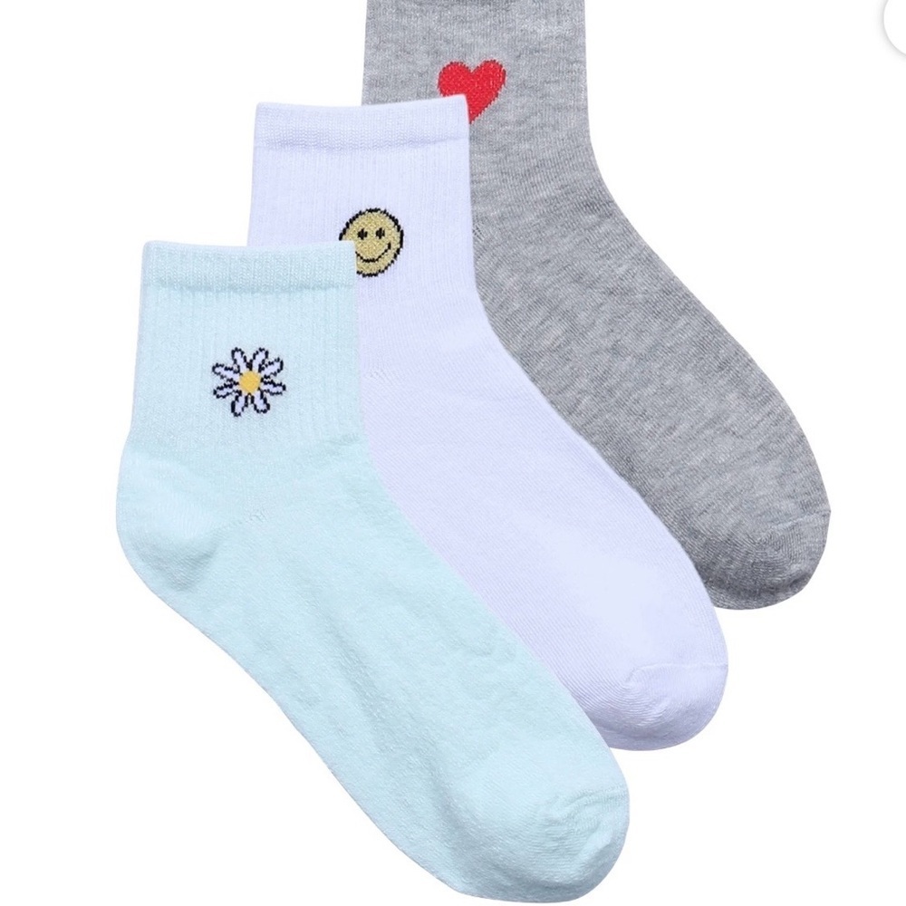 3 No Boundaries Ankle Socks, 3-Pack, Women's, Size 4-10 - Picture 4 of 14